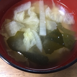 わかめと豆腐としめじのみそ汁